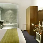 Arni Domotel فندق 4*