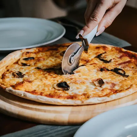 Arni Domotel מלון 4*