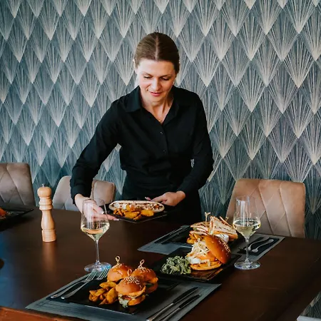 מלון Arni Domotel קארדיצה