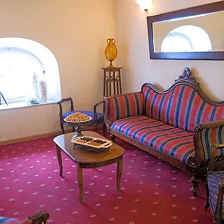 Arni Domotel Hotel