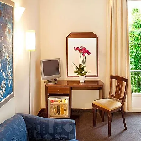 Arni Domotel Hotel 4*