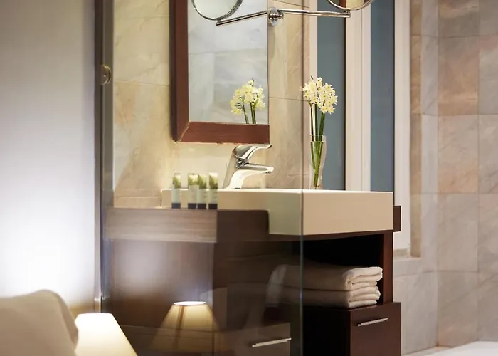 מלון Arni Domotel