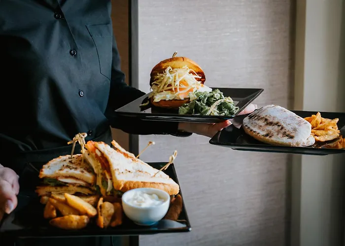 מלון Arni Domotel 4*